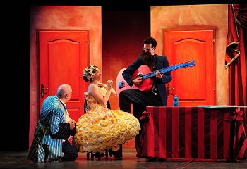 En 2014-2015, Opéra Côté Choeur présente le Barbier de Séville